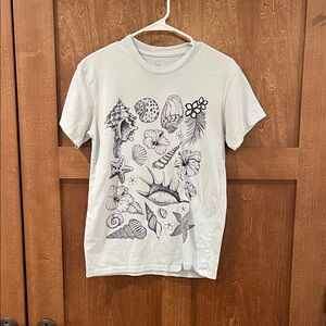Light Blue Graphic Sea Shells Tee - iml